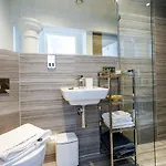 Apartment Cocoa River - Quiet Centre, Close To The Shambles, On The River, Two Bed, Two Bath, Allocated Parking York