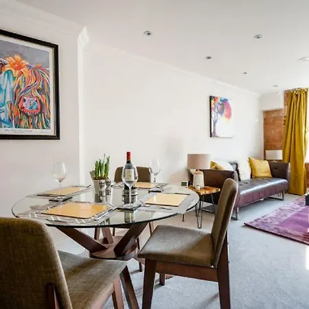 アパート Cocoa River - Quiet Centre, Close To The Shambles, On The River, Two Bed, Two Bath, Allocated Parking