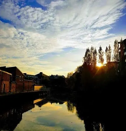 Cocoa River - Quiet City Centre, Close To The Shambles, On The River, Two Bed, Two Bath, Allocated Parking Lejlighed