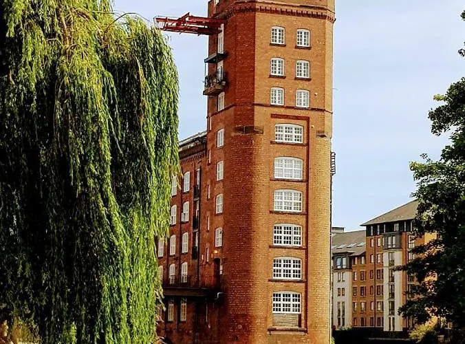 Apartament Cocoa River - Quiet Centre, Close To The Shambles, On The River, Two Bed, Two Bath, Allocated Parking *