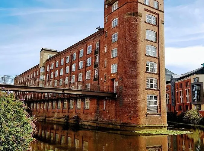 Apartament Cocoa River - Quiet Centre, Close To The Shambles, On The River, Two Bed, Two Bath, Allocated Parking *